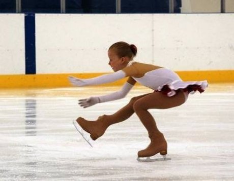 Figure skating. Testing - May